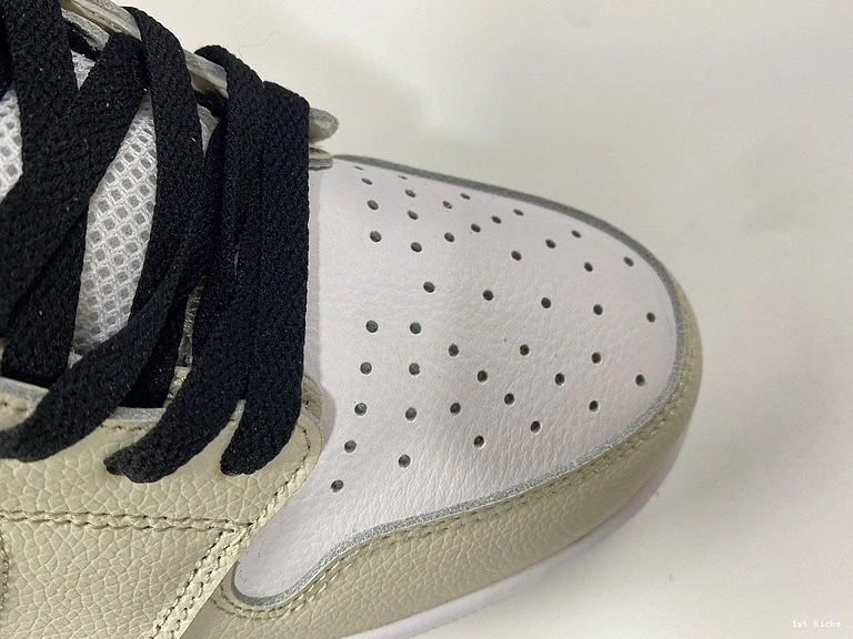 - Jordan CT0979-002 1 (W) Air Sail CMFT Zoom High 0912